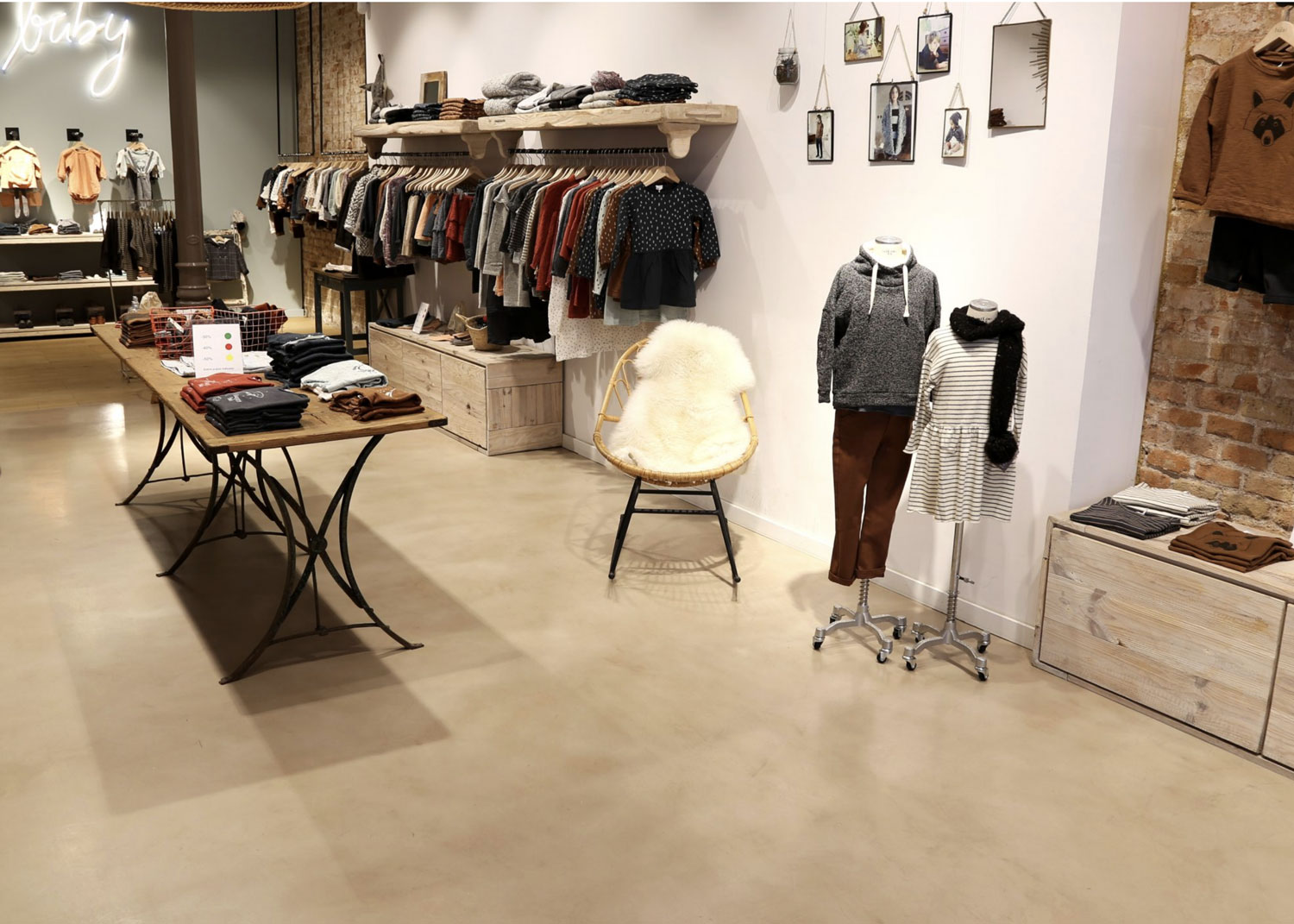 Microconcrete-Coating-Floor-4