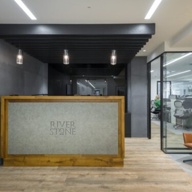 Riverstone Reception & Offices - St James' Square
