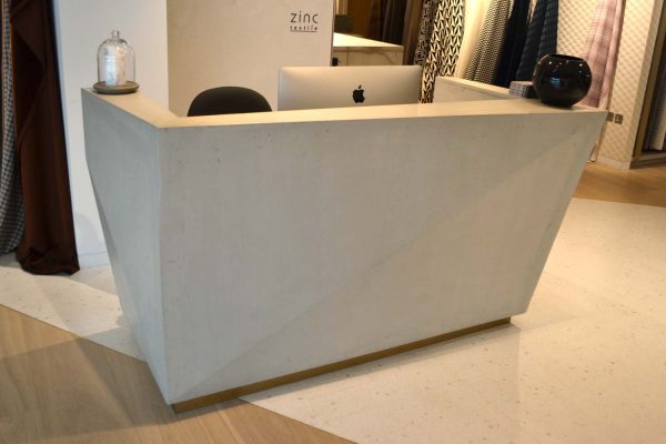 romo-reception-desk